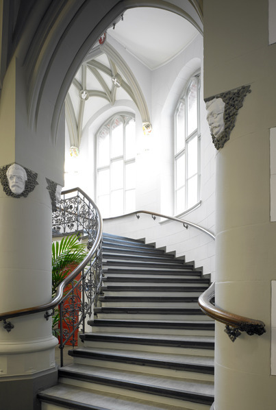 Ansicht des Treppenaufgangs zum zweiten Obergeschoss